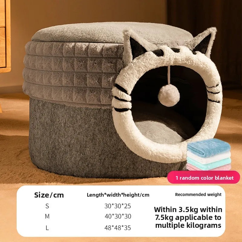 Cat house warm in winter