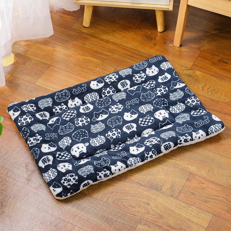Flannel Pet Sleeping Mat for Dog